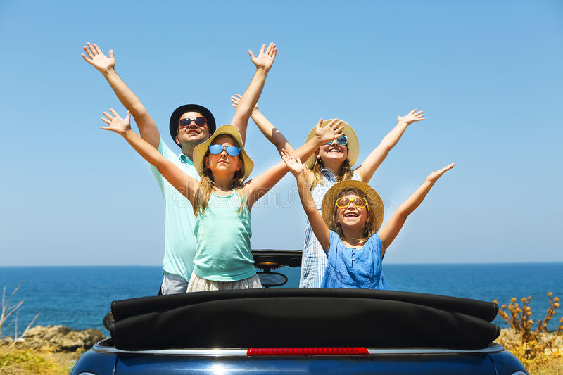 /wp-content/uploads/2022/01/portrait-smiling-family-two-children-beach-c-car-holiday-travel-concept-89803351.jpeg 800w, /wp-content/uploads/2022/01/portrait-smiling-family-two-children-beach-c-car-holiday-travel-concept-89803351-300x200.jpeg 300w, /wp-content/uploads/2022/01/portrait-smiling-family-two-children-beach-c-car-holiday-travel-concept-89803351-768x512.jpeg 768w